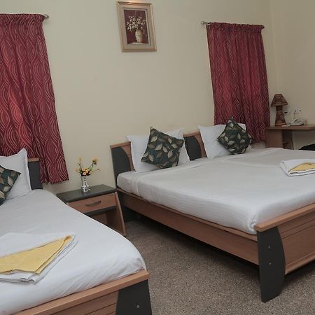 Orchid Serenity Bed & Breakfast เชนไน ภายนอก รูปภาพ