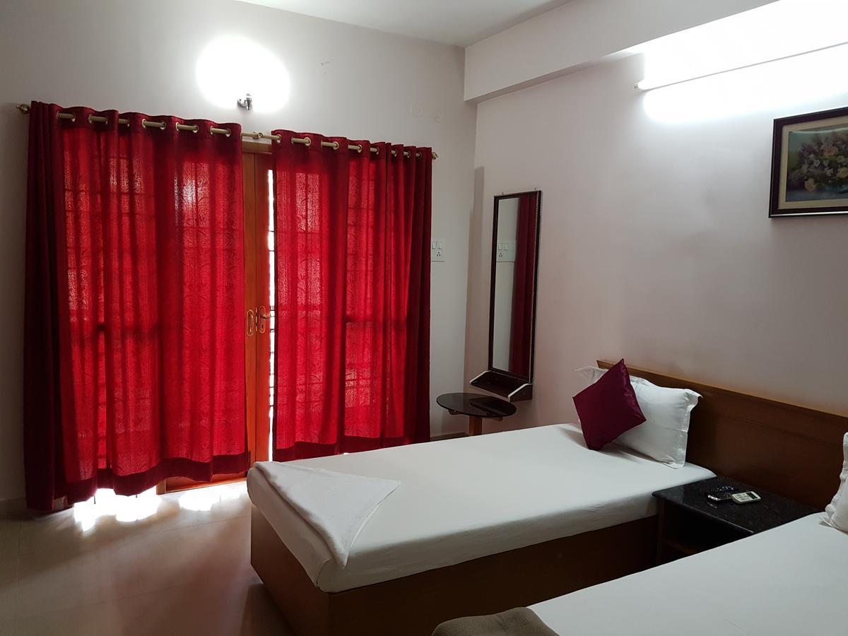 Orchid Serenity Bed & Breakfast เชนไน ภายนอก รูปภาพ