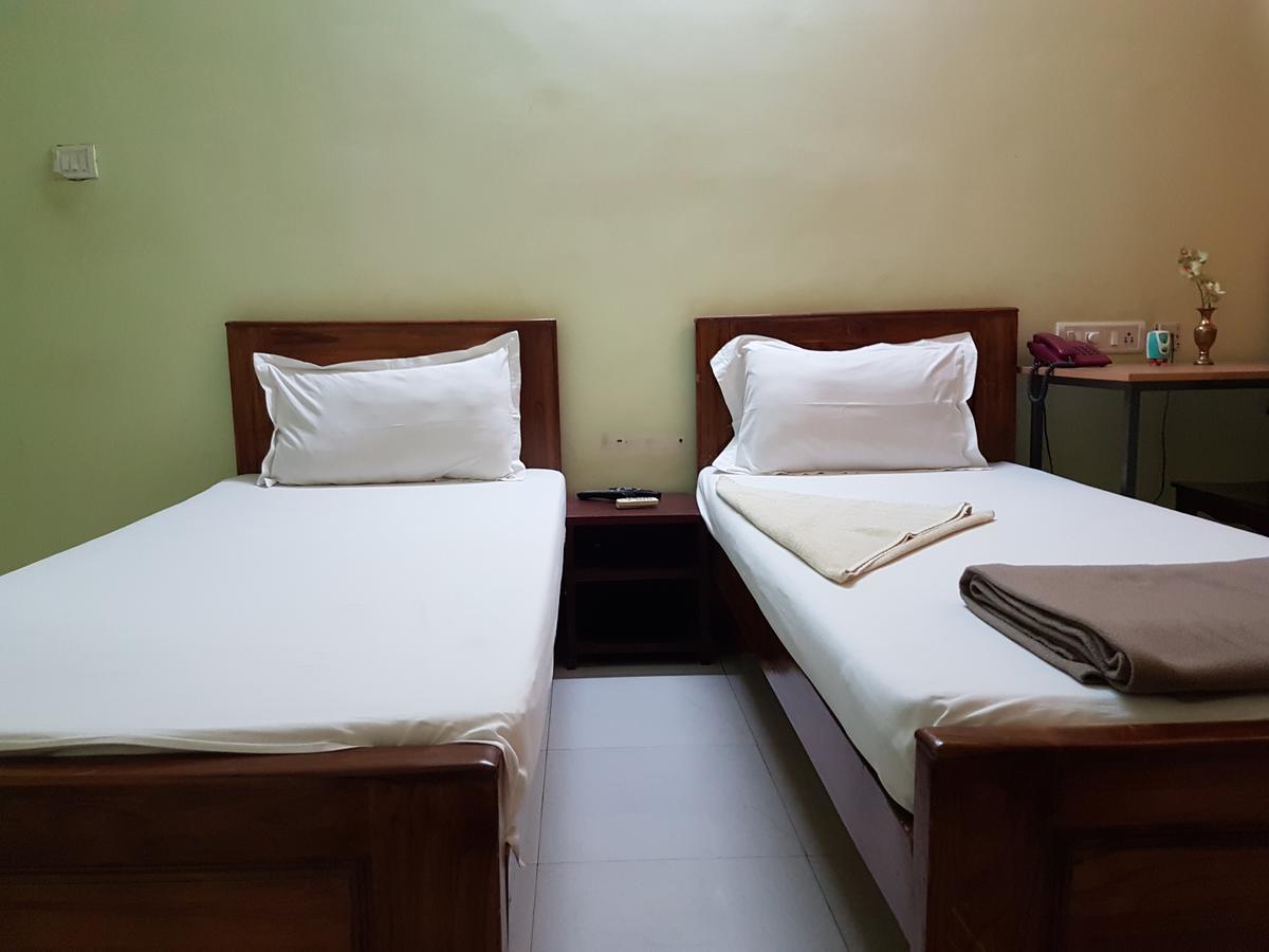 Orchid Serenity Bed & Breakfast เชนไน ภายนอก รูปภาพ