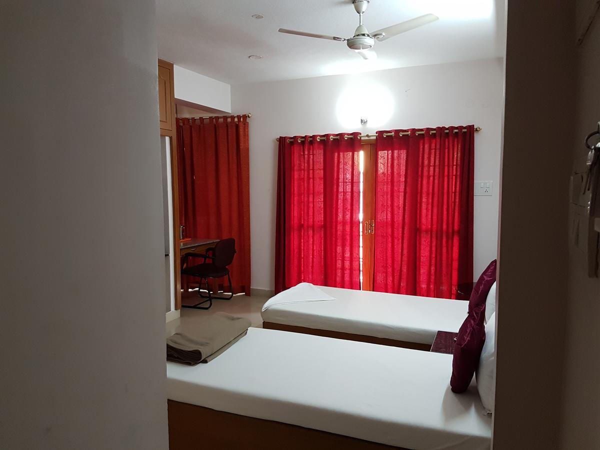 Orchid Serenity Bed & Breakfast เชนไน ภายนอก รูปภาพ