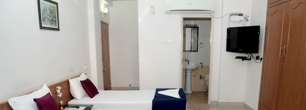 Orchid Serenity Bed & Breakfast เชนไน ภายนอก รูปภาพ